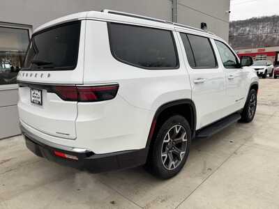 2024 Jeep Wagoneer, $48750. Photo 7