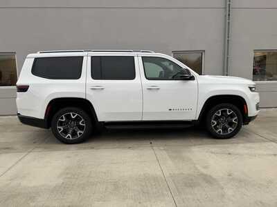 2024 Jeep Wagoneer, $48750. Photo 8