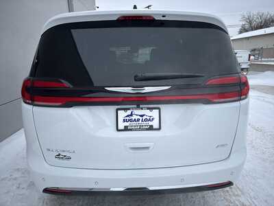 2026 Chrysler Pacifica, $44415. Photo 5
