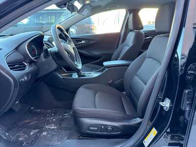 2024 Chevrolet Malibu, $18450. Photo 11