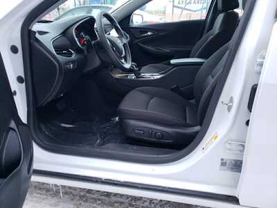 2024 Chevrolet Malibu, $18450. Photo 11
