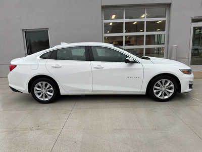 2024 Chevrolet Malibu, $18450. Photo 2