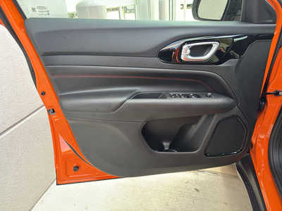 2026 Jeep Compass, $31985. Photo 11