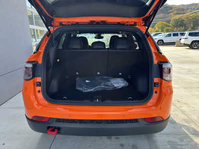 2026 Jeep Compass, $31985. Photo 6