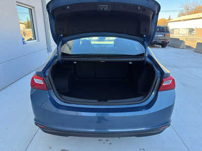 2024 Chevrolet Malibu, $18490. Photo 6