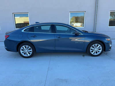 2024 Chevrolet Malibu, $18490. Photo 8
