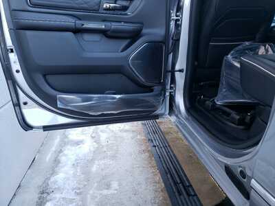 2026 RAM 1500 Crew Cab, $78080. Photo 10