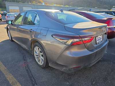 2022 Toyota Camry, $19990. Photo 4