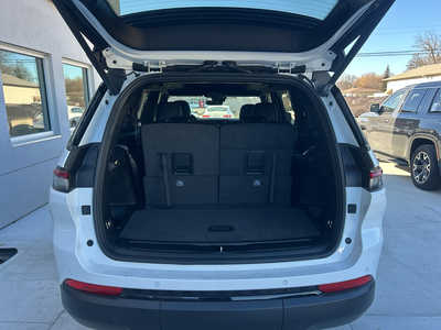 2025 Jeep Grand Cherokee L, $51735. Photo 6