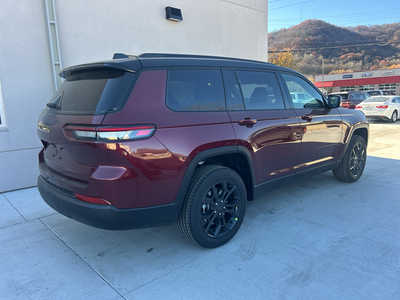 2025 Jeep Grand Cherokee L, $50330. Photo 7