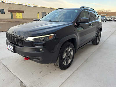 2020 Jeep Cherokee, $19490. Photo 3