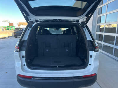 2025 Jeep Grand Cherokee L, $49735. Photo 6