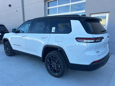 2025 Jeep Grand Cherokee L, $49735. Photo 7
