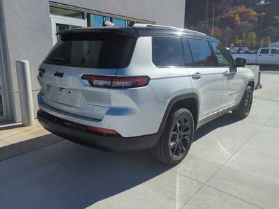 2025 Jeep Grand Cherokee L, $52330. Photo 3