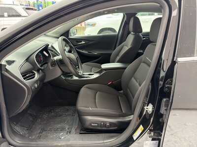 2024 Chevrolet Malibu, $18250. Photo 10