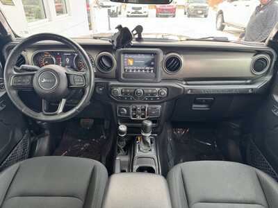 2020 Jeep Wrangler Unlimited, $25490. Photo 10