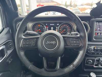 2020 Jeep Wrangler Unlimited, $25490. Photo 11