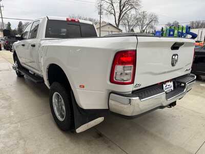 2020 RAM 3500 Crew Cab, $46490. Photo 4
