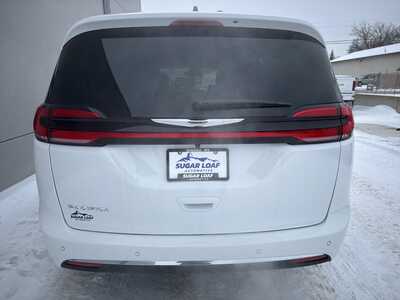 2026 Chrysler Pacifica, $40365. Photo 5