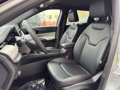 2026 Jeep Compass, $33480. Photo 10