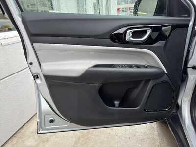 2026 Jeep Compass, $33480. Photo 11