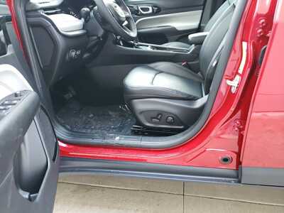 2026 Jeep Compass, $32885. Photo 11