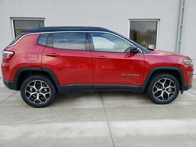 2026 Jeep Compass, $32885. Photo 8