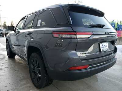 2025 Jeep Grand Cherokee, $50480. Photo 4