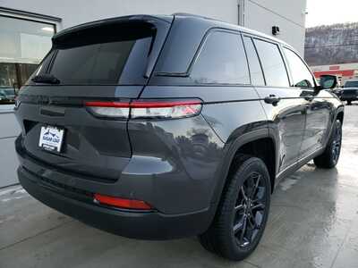 2025 Jeep Grand Cherokee, $50480. Photo 6