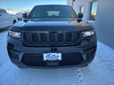 2025 Jeep Grand Cherokee, $41475. Photo 2