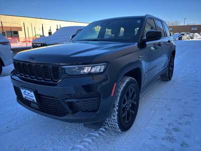 2025 Jeep Grand Cherokee, $41475. Photo 3