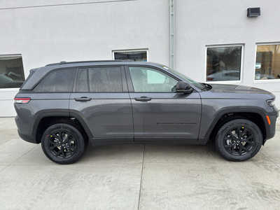 2025 Jeep Grand Cherokee, $41475. Photo 2