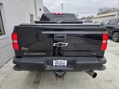 2017 Chevrolet 2500 Crew Cab, $33990. Photo 5