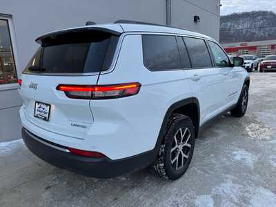 2024 Jeep Grand Cherokee L, $36850. Photo 7