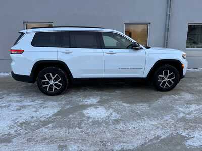 2024 Jeep Grand Cherokee L, $36850. Photo 8