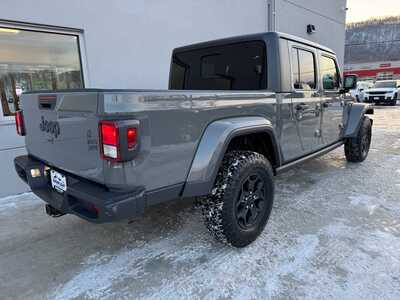 2021 Jeep Gladiator, $28990. Photo 7