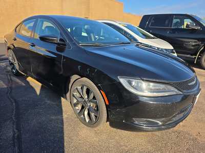 2015 Chrysler 200, $9990. Photo 1