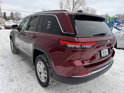 2025 Jeep Grand Cherokee, $40915. Photo 4