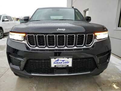 2025 Jeep Grand Cherokee, $40915. Photo 2