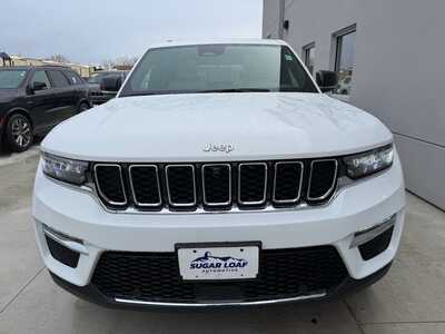 2024 Jeep Grand Cherokee, $38750. Photo 2