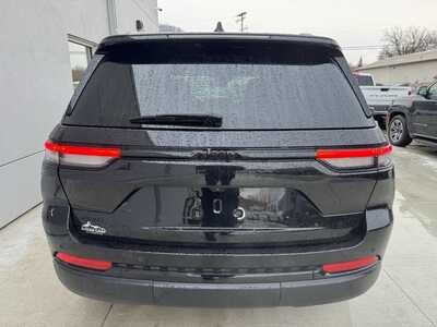 2024 Jeep Grand Cherokee, $35250. Photo 5