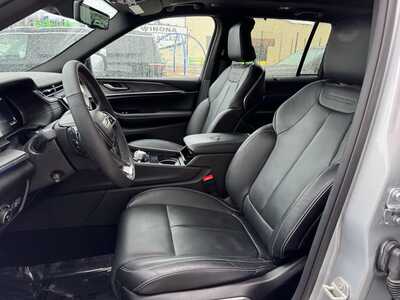 2024 Jeep Grand Cherokee, $42250. Photo 10