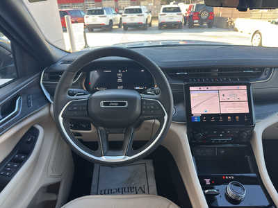 2024 Jeep Grand Cherokee L, $35850. Photo 3