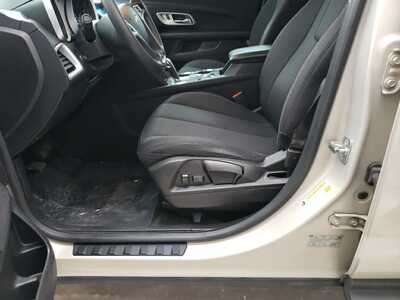 2012 Chevrolet Equinox, $6990. Photo 10