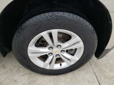 2012 Chevrolet Equinox, $6990. Photo 8