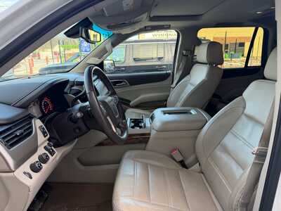 2015 GMC Yukon, $24990. Photo 5