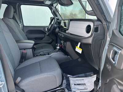 2026 Jeep Wrangler, $50580. Photo 12