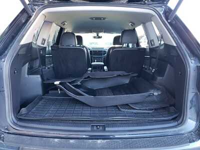 2021 Volkswagen Atlas, $19990. Photo 6