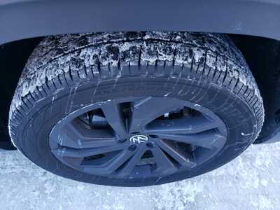 2021 Volkswagen Atlas, $19990. Photo 9