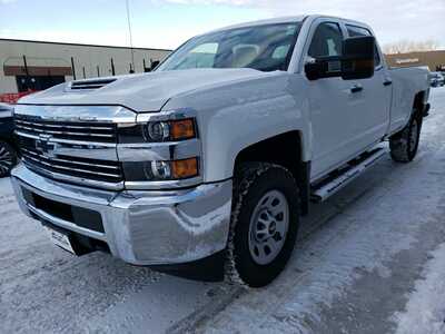 2018 Chevrolet 3500 Crew Cab, $34990. Photo 3